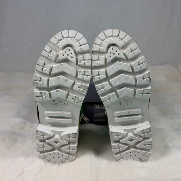 Palladium Pallabase Twill Boots Womens 7 Green Camo Custom Streetwear Artist - Picture 11 of 15